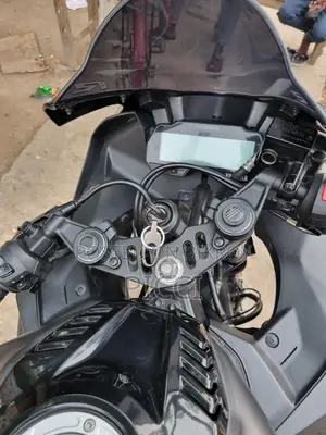 Yamaha . 2021