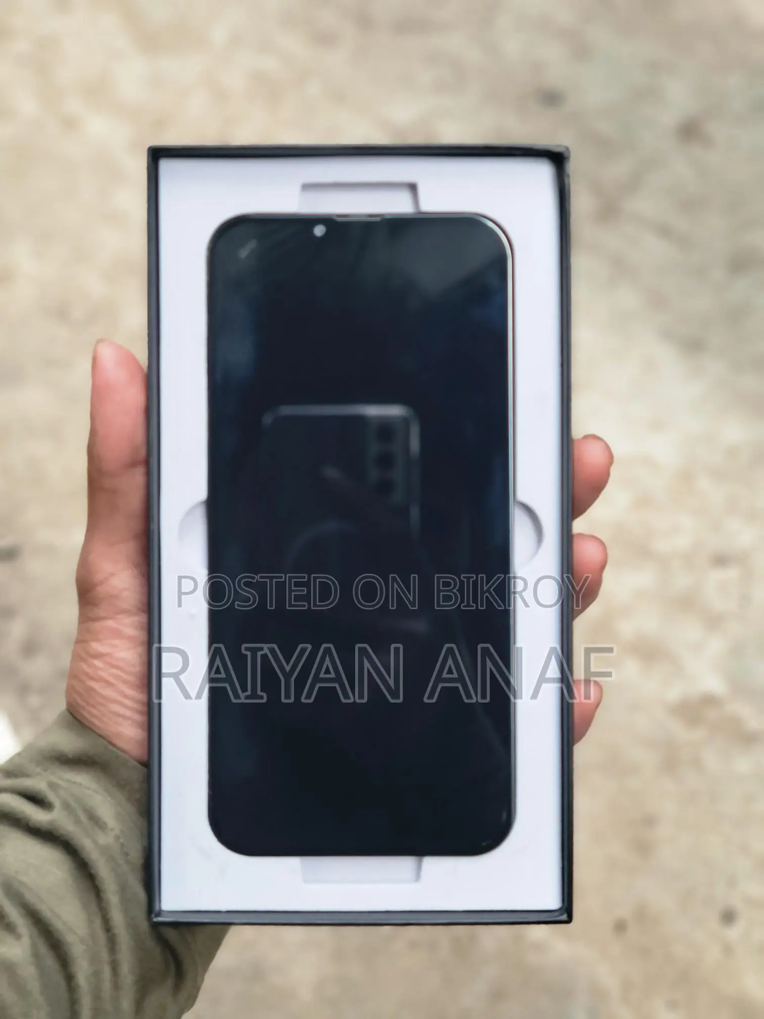 Apple iPhone 13 Pro Max 26.3 Display