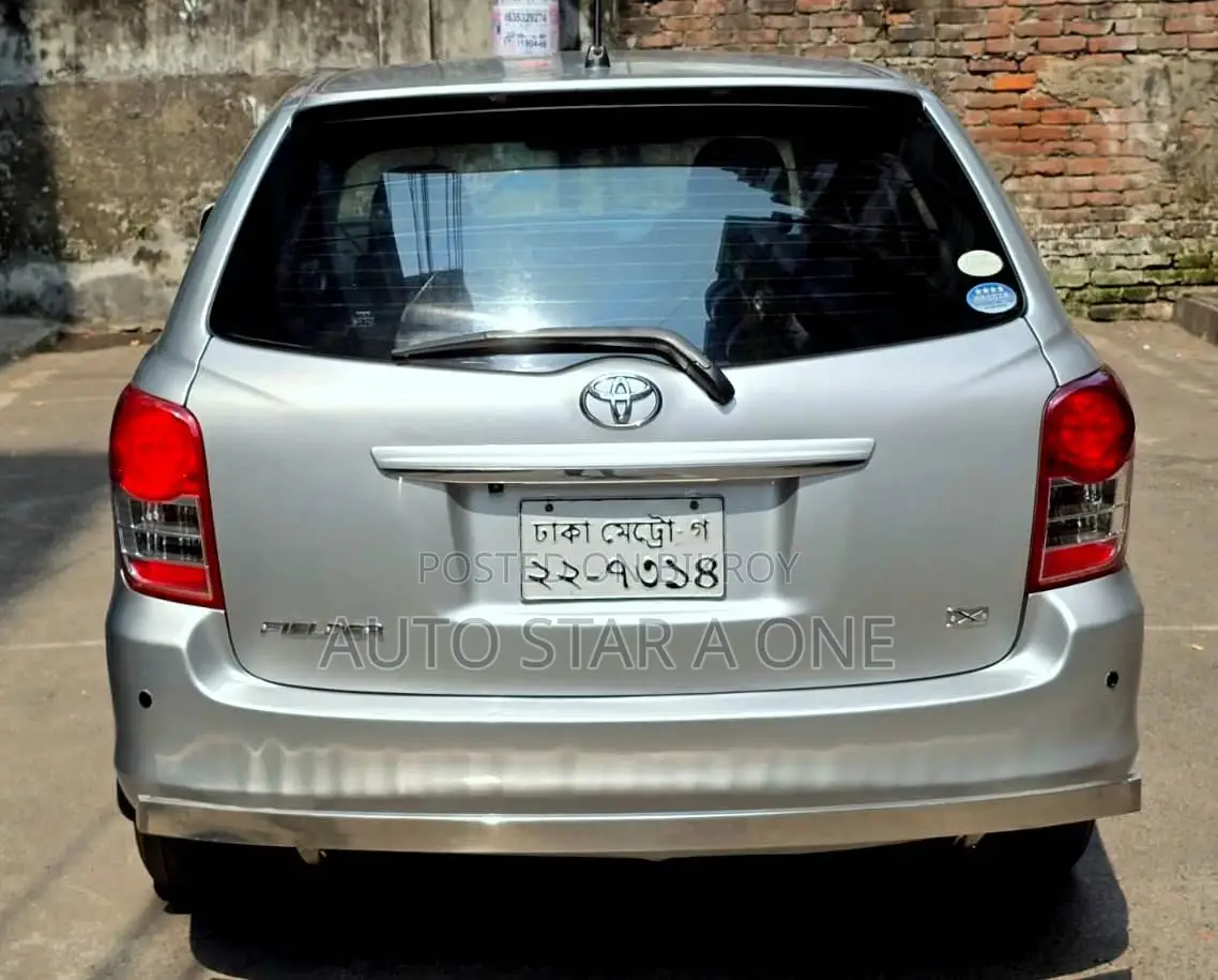 Toyota Axio Fielder X Octane 2011