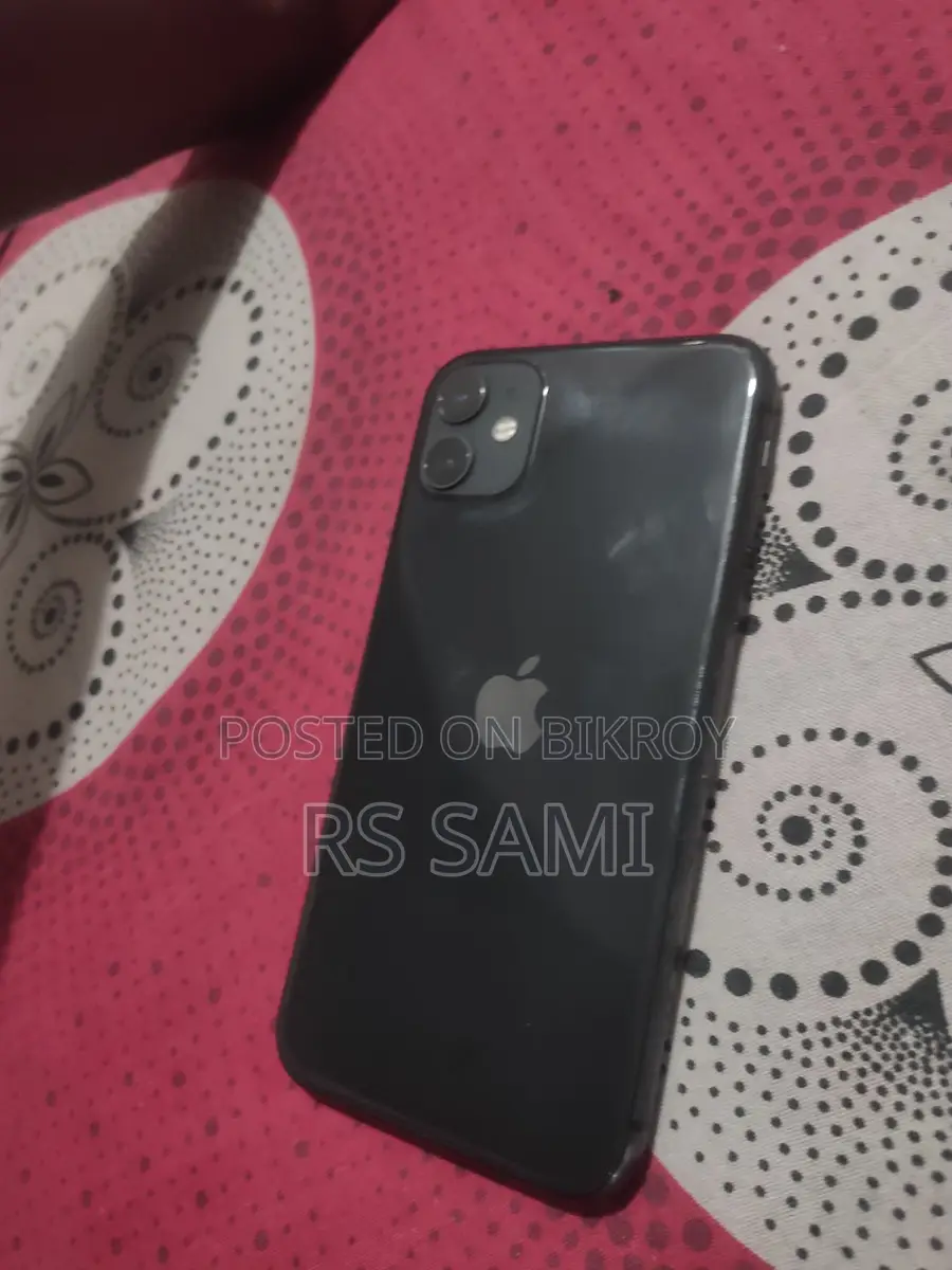 Apple iPhone 11 128 GB (Used)