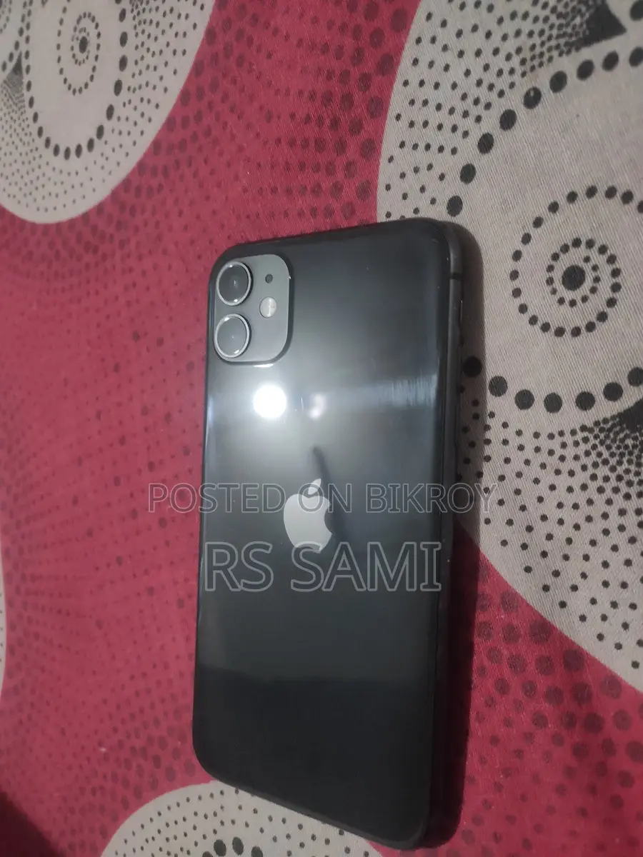 Apple iPhone 11 128 GB (Used)
