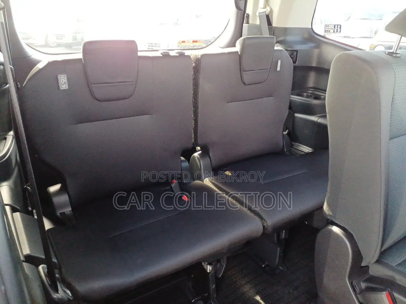 Toyota Noah X 2022