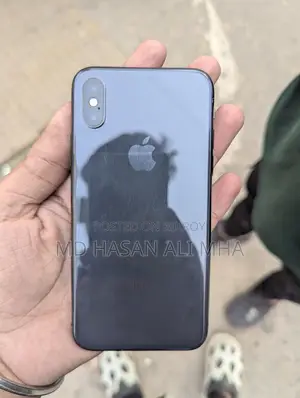 Apple iPhone XS (Used) - Parts Needed