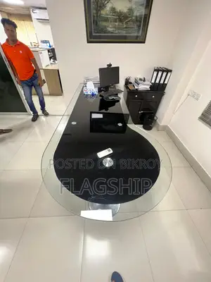 ডাইরেক্টর টেবিল ডেস্ক