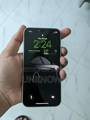 Apple iPhone 12 (Used)