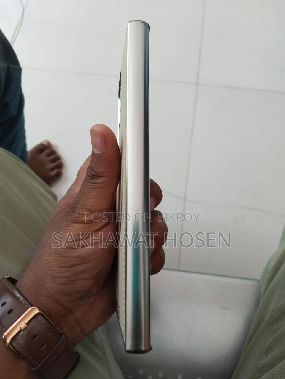 Samsung Galaxy S22 Ultra (Used)