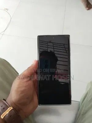Samsung Galaxy S22 Ultra (Used)