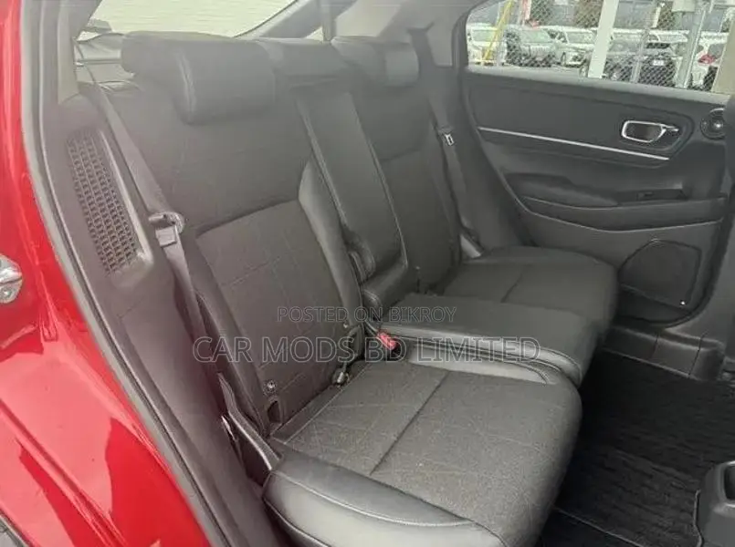 Honda Vezel 1.5 Hybrid 2WD 2021 Red