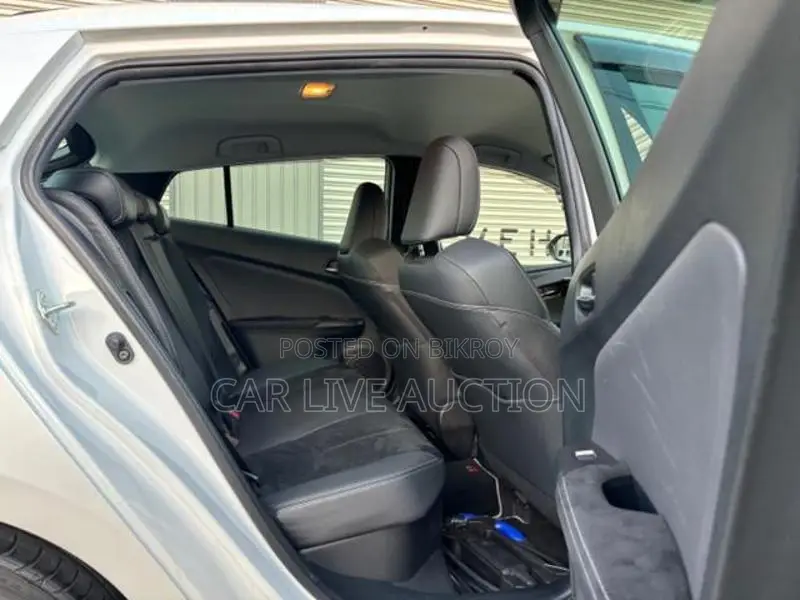Toyota Prius Prime PHEV 2021