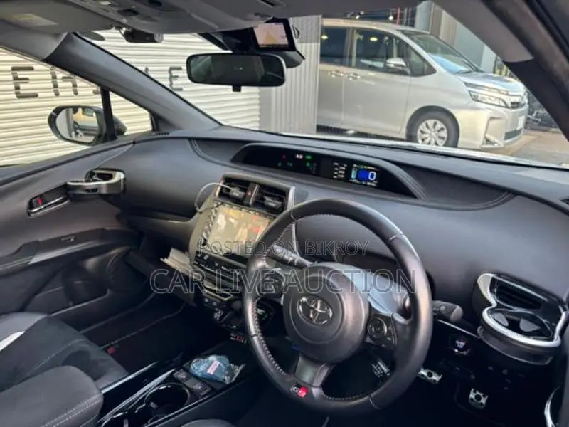 Toyota Prius Prime PHEV 2021