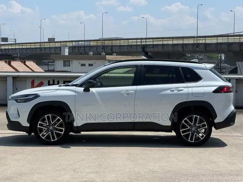 Toyota Corolla Cross Hybrid Z Moonroof 2025