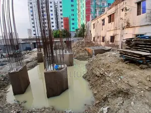 1450 Square Feet Flat / Land Share