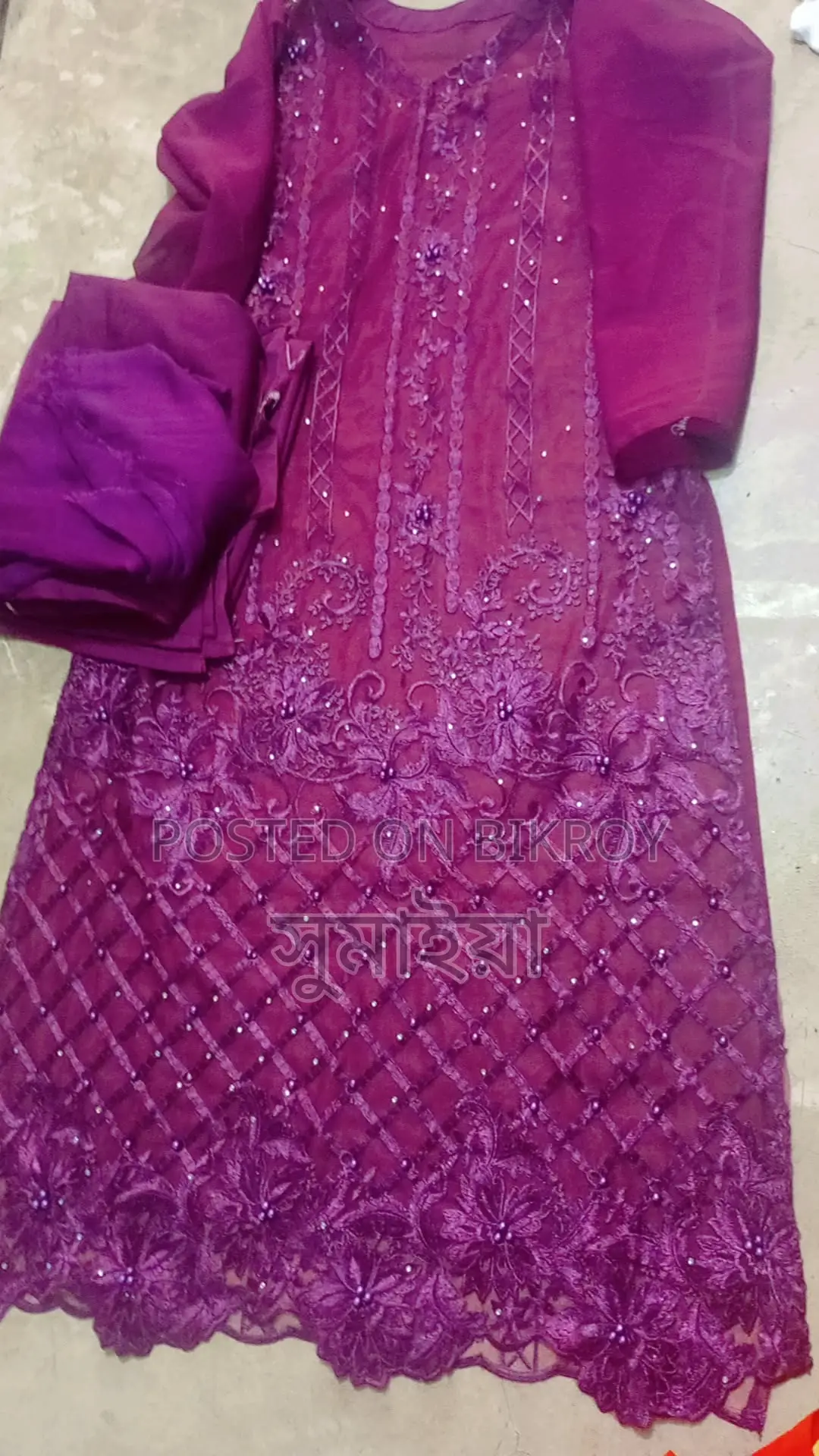 4 Georgette Three-Piece Sets and One Gown for Sale