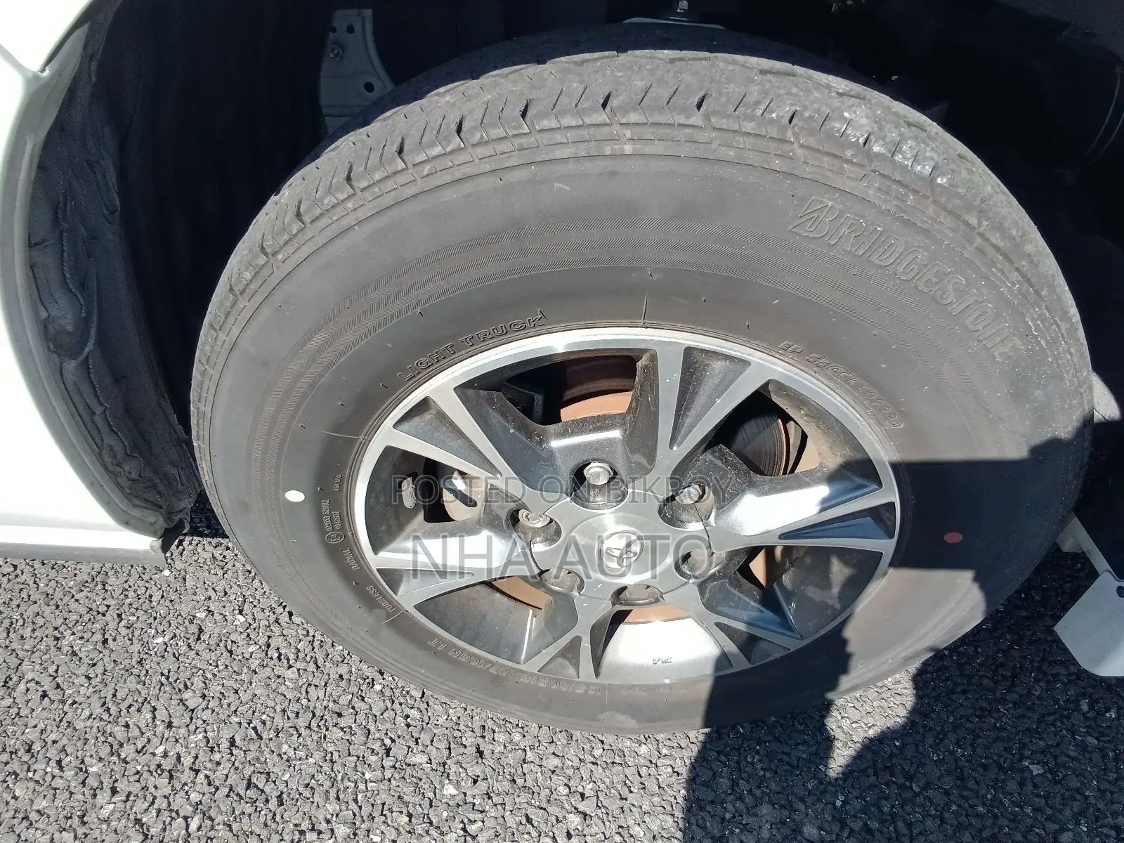 Toyota Hiace SUPER GL 2023