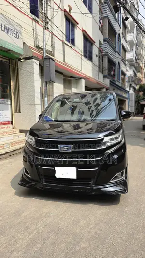 Toyota Noah X package 2018