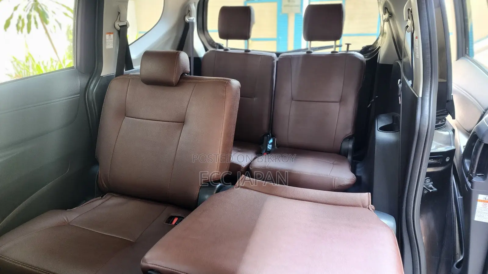 Toyota Sienta 2017