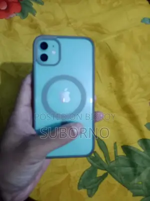 Apple iPhone 11 (Used)