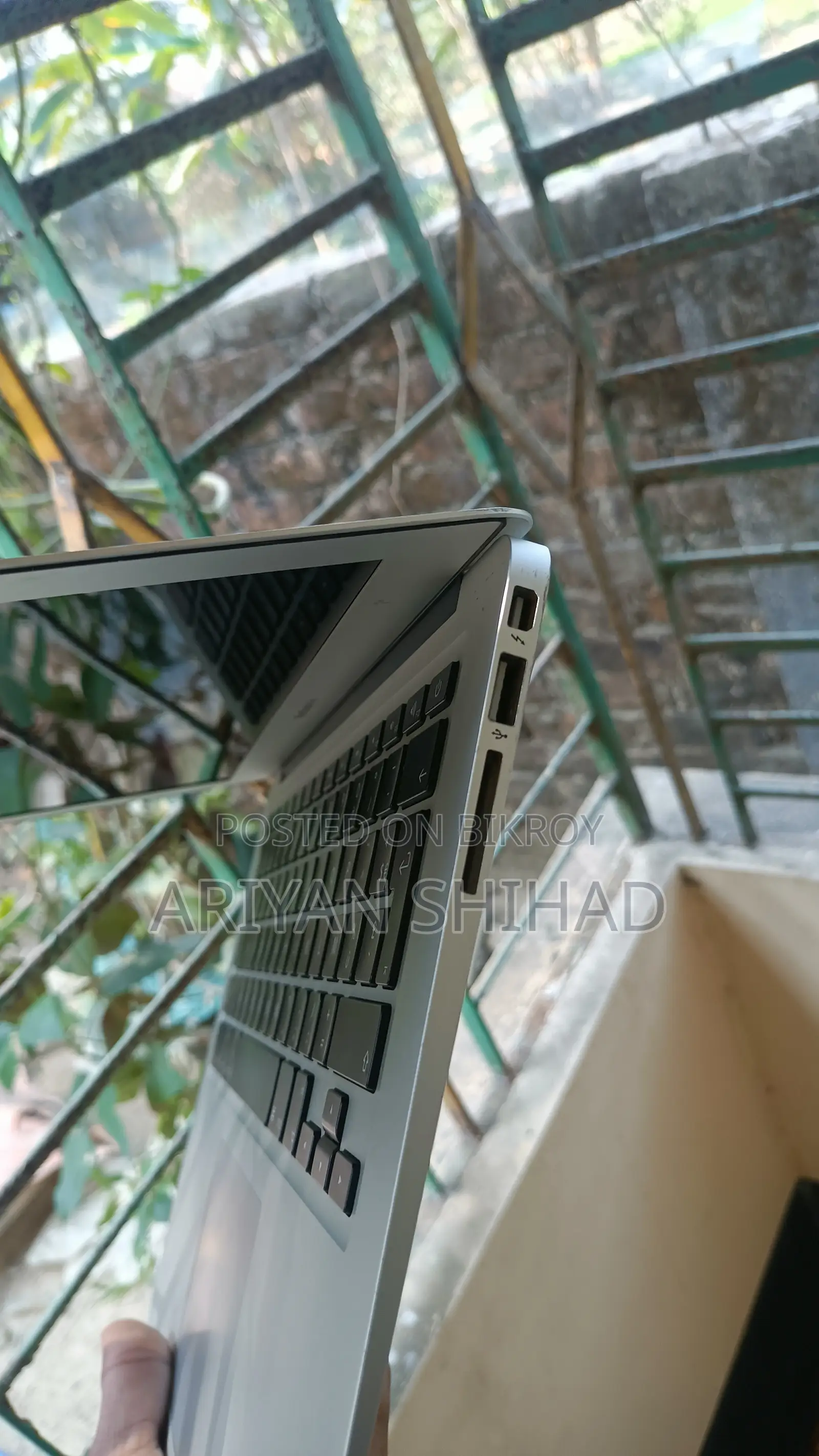 Macbook Air
