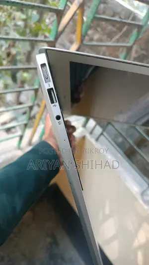Macbook Air