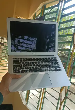 Macbook Air