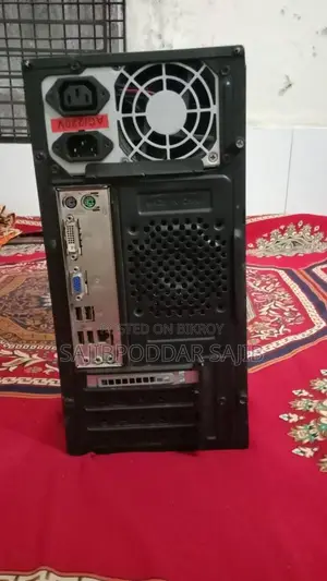 Full Set PC Core i3 3rd Gen SSD 120GB 4GB RAM 17" Square Monitor