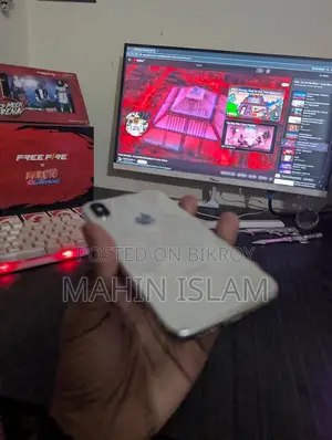 Apple iPhone X (Used)