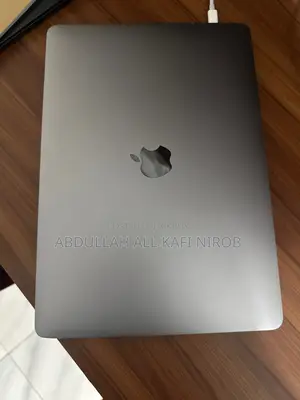 Apple Macbook Pro 2017, Core i5 8GB RAM, 256GB SSD, 13.3-inch Display