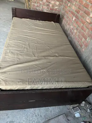 Single Teak Wood Bed