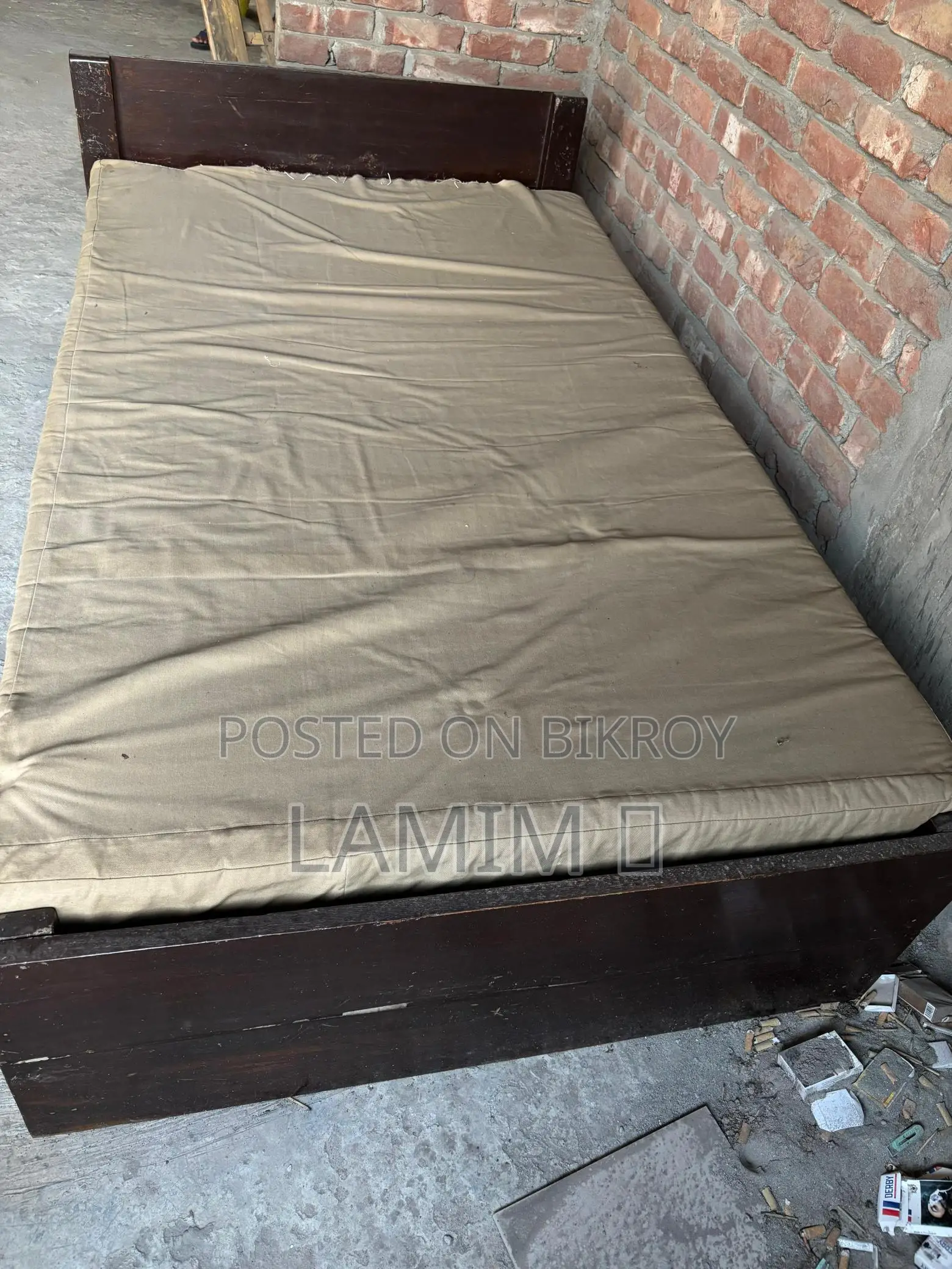 Single Teak Wood Bed
