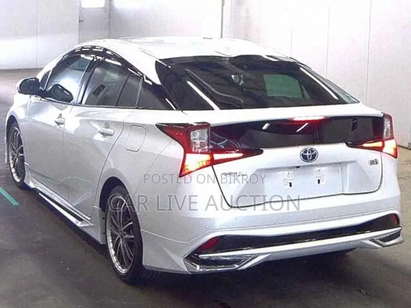 Toyota Prius A Touring 2021