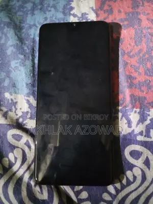Umidigi . (Used)