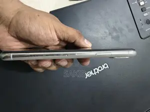 Apple iPhone XS (Used)
