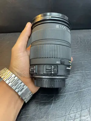 📸 Sigma Zoom Lens EF 18-200mm for Sale