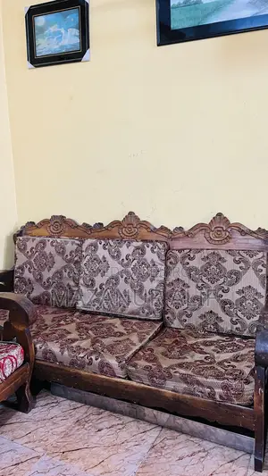 সোফা বিক্রি হবে