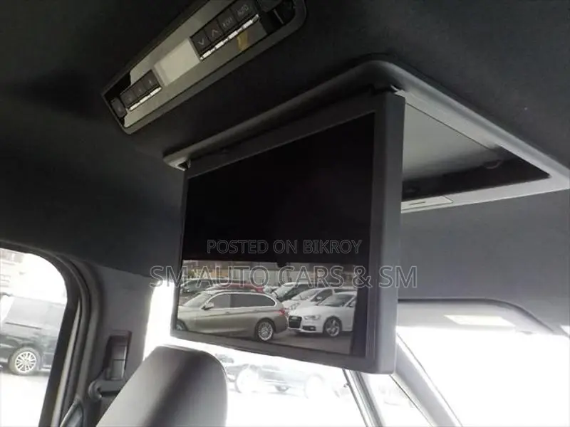 Toyota Voxy Hybrid SZ Pearl New 2022