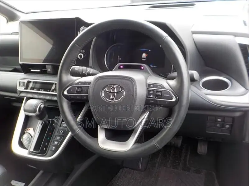 Toyota Voxy Hybrid SZ Pearl New 2022