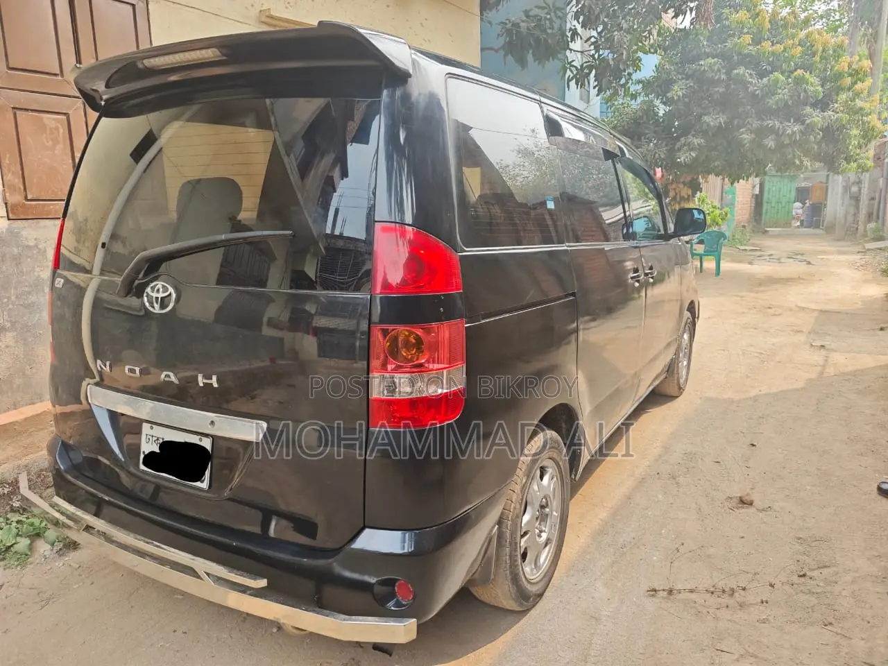 Toyota Noah 2002