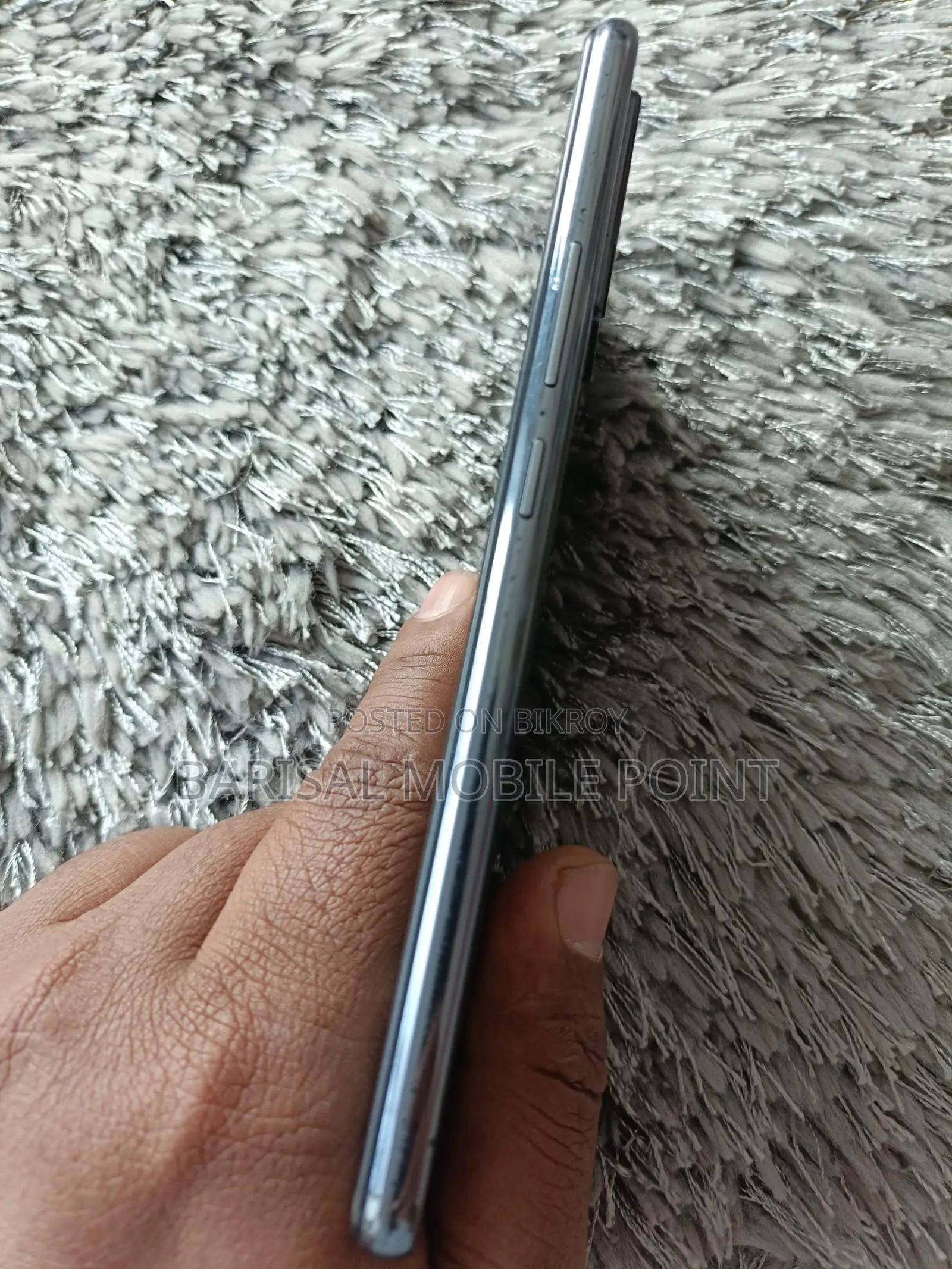Vivo Y73 64 GB Black