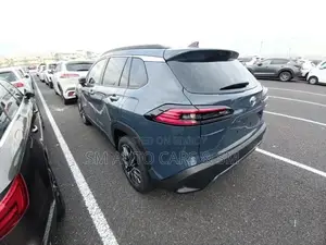 Toyota Corolla Cross Z Massive Grey 2026