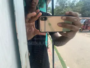 Apple iPhone XS (Used)