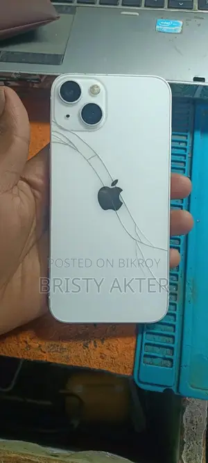 Apple iPhone 13 (Used)