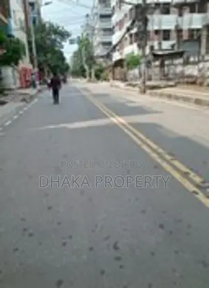 এভিনিউ সংলগ্ন ৭.৭৫ কাঠা পূর্বমুখী সেক্টর-৭