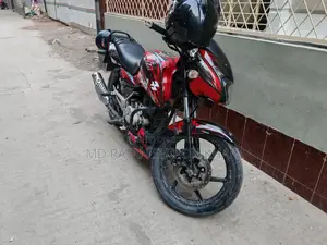 Bajaj Pulsar 150 . 2012