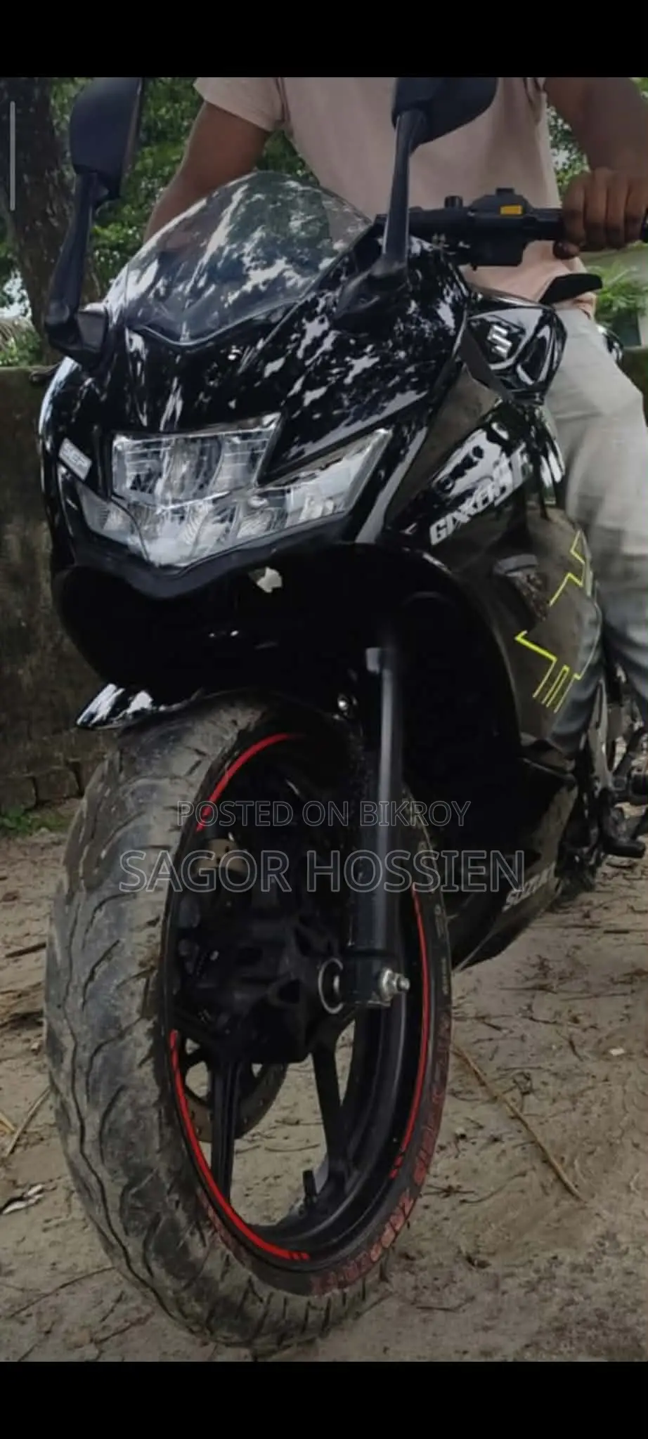 Suzuki Gixxer SF 2024