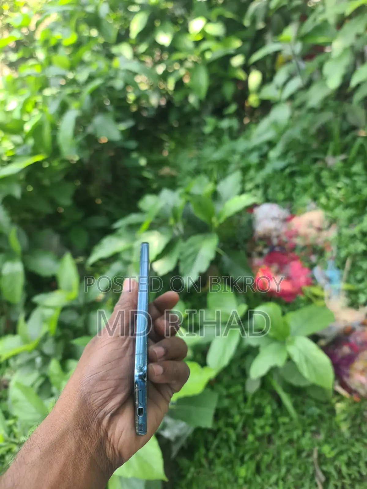 Samsung Galaxy S22 (Used)