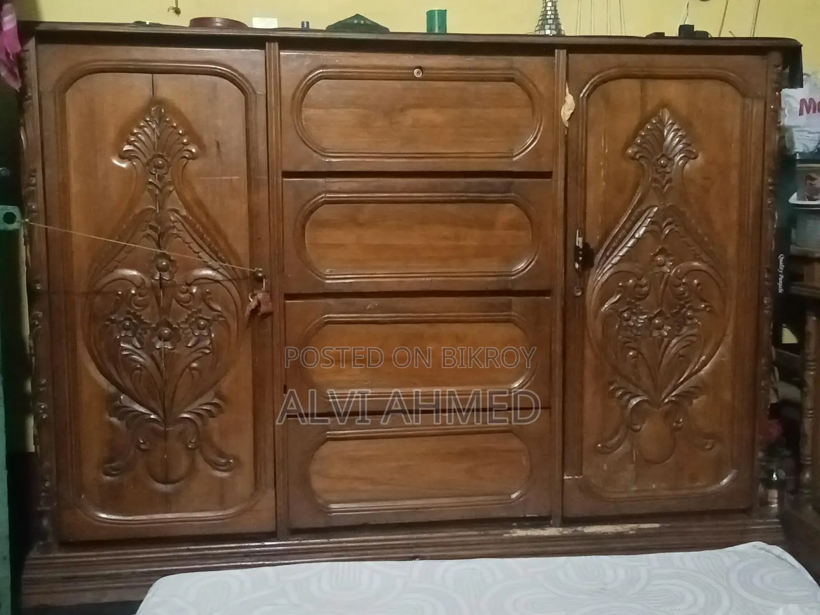 ওয়ারড্রব
