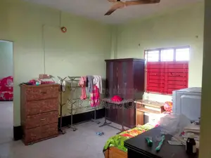 জরুরি ভিত্তিতে বাড়িসহ জমি বিক্রি হবে