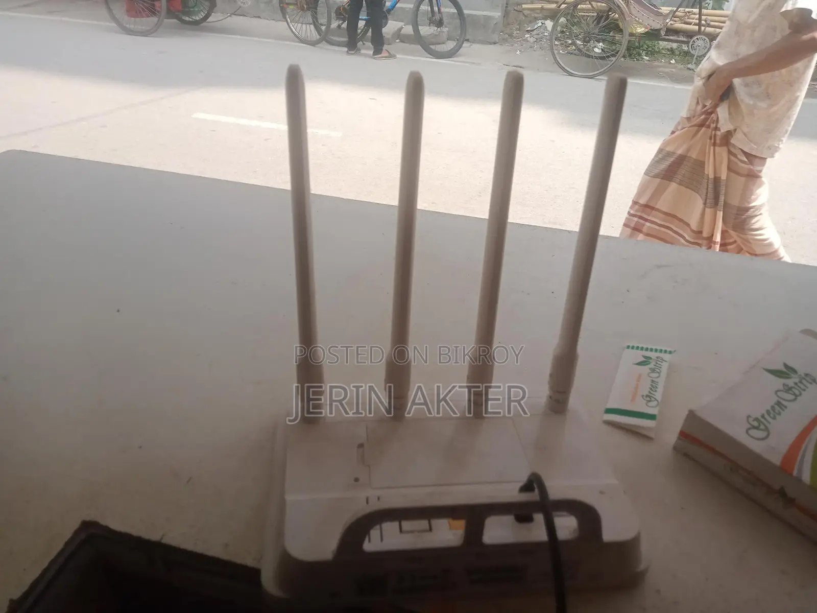 ওয়্যারলেস রাউটার