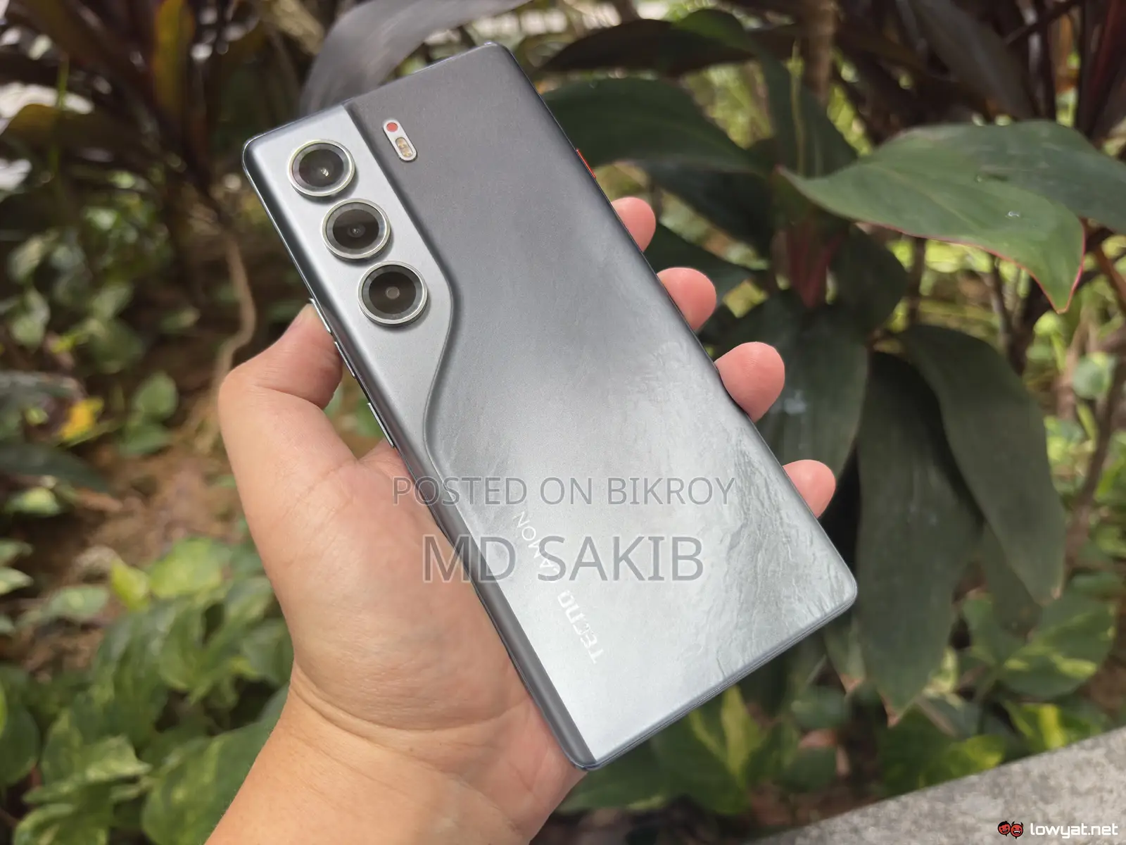 Tecno Camon 40 Pro 8/256 Ram/Rom (Used)