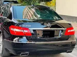 Mercedes-Benz E-Class E250 CGI SUNROOF 2011